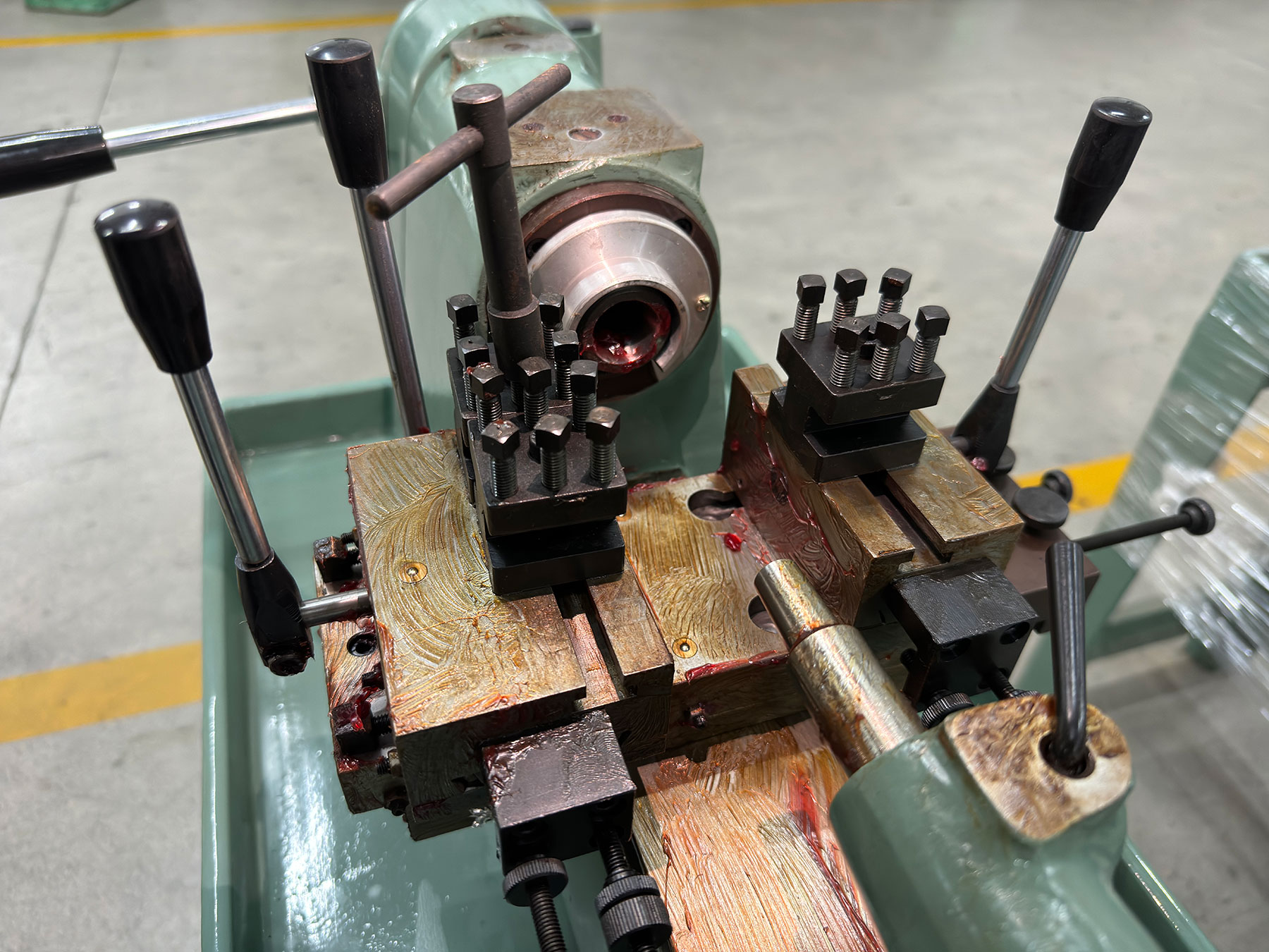 KS-15 Heavy Benchtop Machinery - Ks Tools Workshop 评论和价格